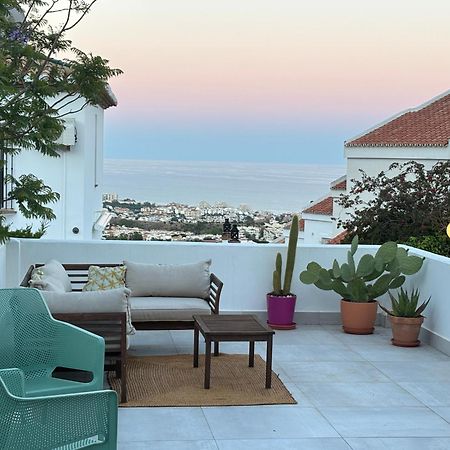 A Terrace With Sea View, 2 Bedrooms Apartment In 贝纳尔马德纳 外观 照片