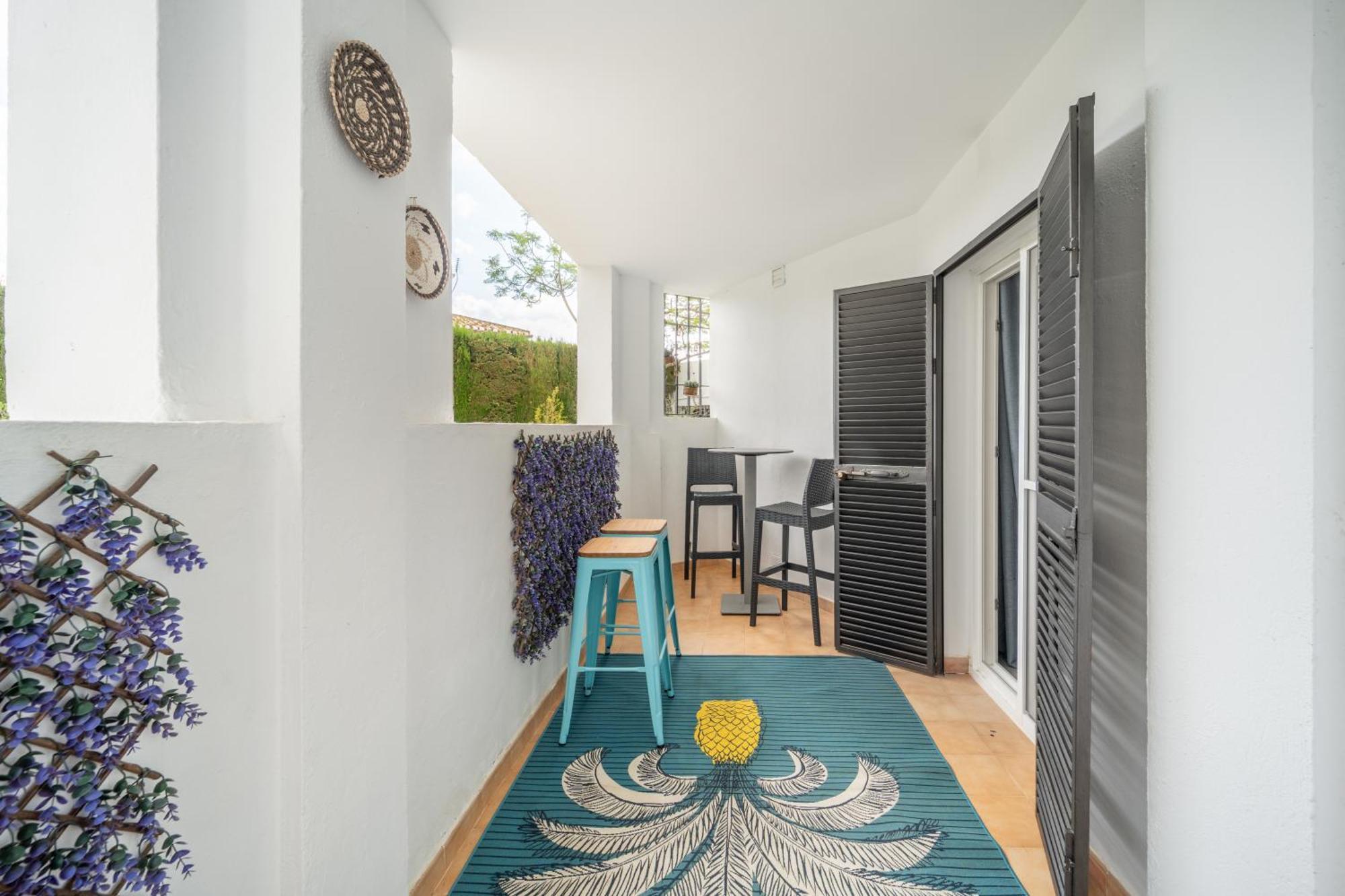 A Terrace With Sea View, 2 Bedrooms Apartment In 贝纳尔马德纳 外观 照片
